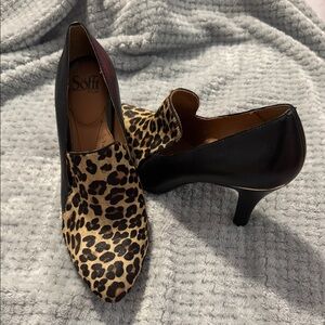 Sofft Women's Black and Leopard Heels